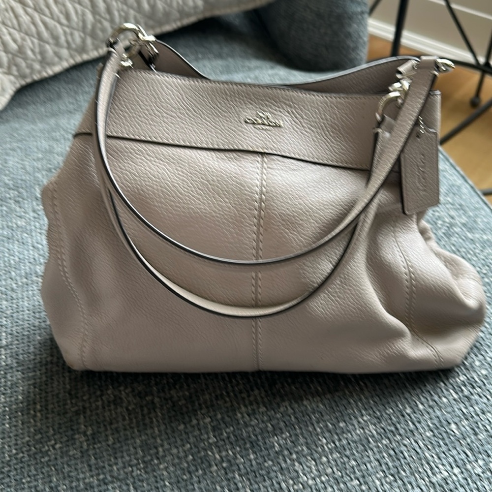 Coach bag -like new
